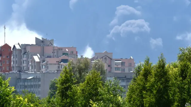 Дим внаслідок пожежі на нафтобазі БРСМ на Київщині