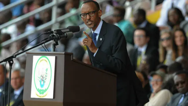 Perezida Paul Kagame yatsinze amatora ya 2003 na 2010