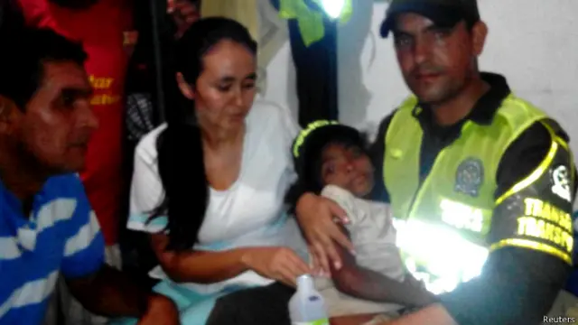 कोलंबिया के जंगल में खोई बच्ची