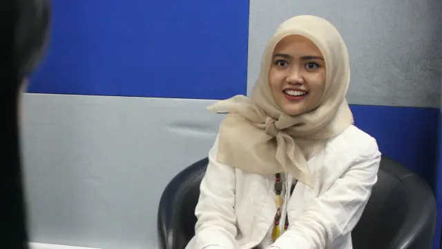 HijUp.com didirikan pada 2011, sebagai satu-satunya situs belanja online khusus untuk perempuan Muslim.