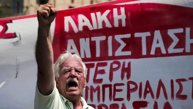 El acuerdo entre Grecia y sus acreedores ha enfrentado una fuerte crítica en el país quebrado y empobrecido.