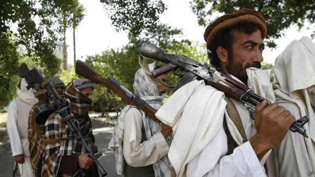كثف مسلحو طالبان من هجماتهم على القوات الأفغانية عقب إنهاء الناتو مهامه القتالية في أفغانستان نهاية العام الماضي.