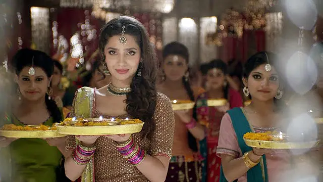  اگر روایتی پاکستانی ڈرامے کو بڑے پردے پر دیکھنے کا شوق ستائے تو یہ فلم ضرور دیکھیں