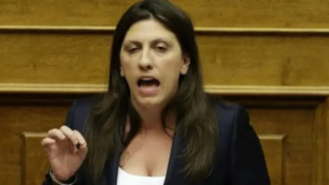 Zoe Constantopoulo definió la jornada de la votación como un "día muy negro para la democracia en Europa".