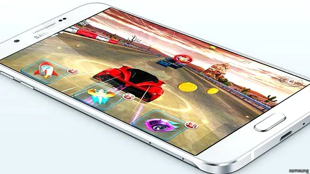 غالاكسي إيه8 أقل نحافة من هاتف إس 6 باهظ الثمن