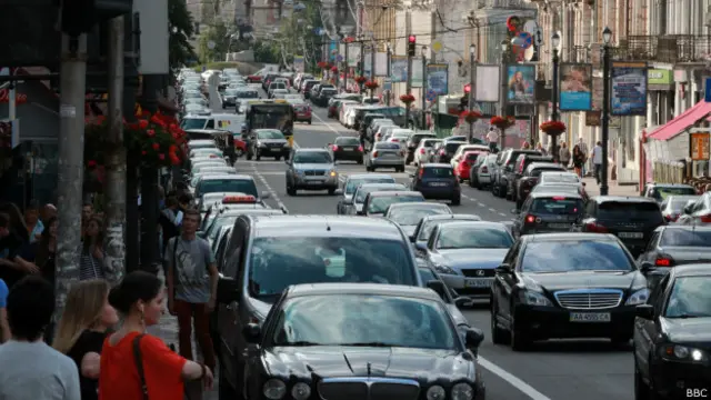 Машини в Києві