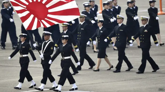 ارتش دفاعی ژاپن از لحاظ نفرات نسبتا کوچک اما از لحاظ فن‌آوری و تجهیزات بسیار نیرومند است