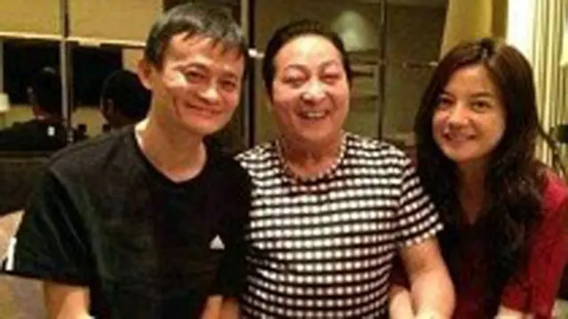 王林朋友圈名人很多