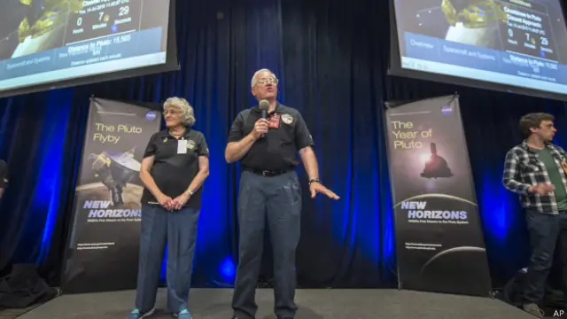 Científicos de la misión