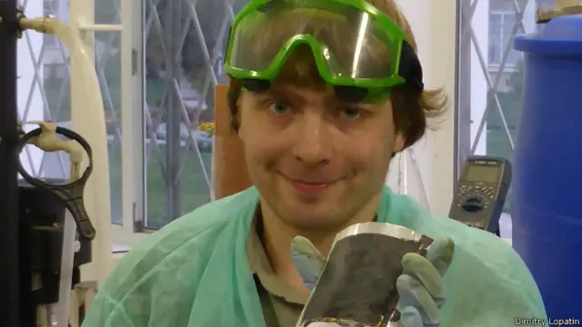 Дмитрий Лопатин