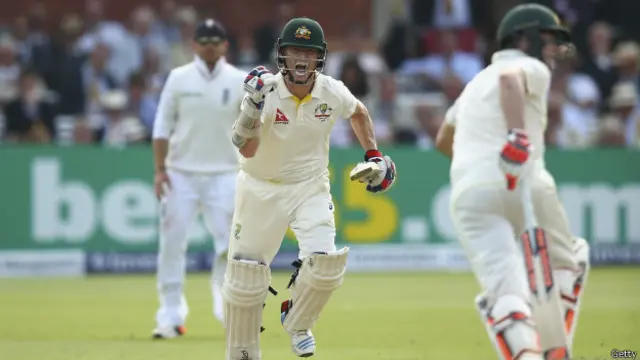 دونوں بیٹسمینوں نے دوسری وکٹ کی شراکت میں 259 رنز بنائے ہیں