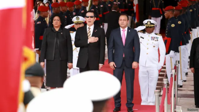 7月12日下午，马英九抵达“久谊专案”出访的首个拉丁美洲邦交国多米尼加（台湾称“多明尼加”）。