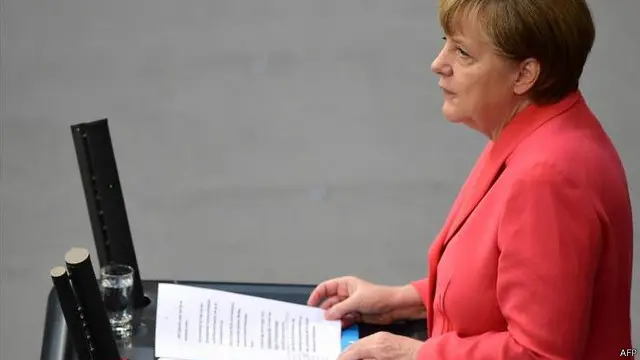 德國總理默克爾在國會中試圖說服議員們支持拯救希臘方案 