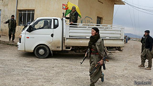 Combatientes kurdos