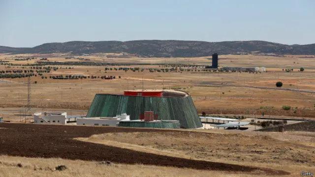 اگر 20 دن کے اندر اندر کوئی بہتر بولی نہ لگائی گئی تو یہ ایئرپورٹ 10 ہزار یورو میں ہی نیلام ہوگا