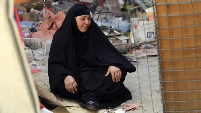 پولیس کے مطابق یہ دھماکہ اس وقت ہوا جب مسلمان کے اپنے مقدس مہینے رمضان کے ختم ہونے کے بعد عید منا رہے تھے