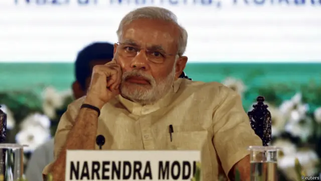 नरेंद्र मोदी