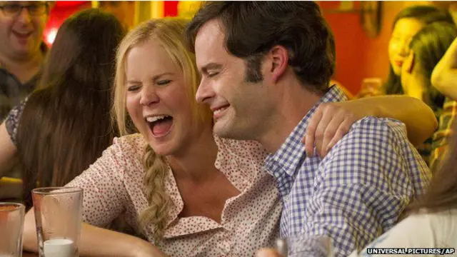 Trainwreck dibintangi oleh Amy Schumer dan Bill Hader.
