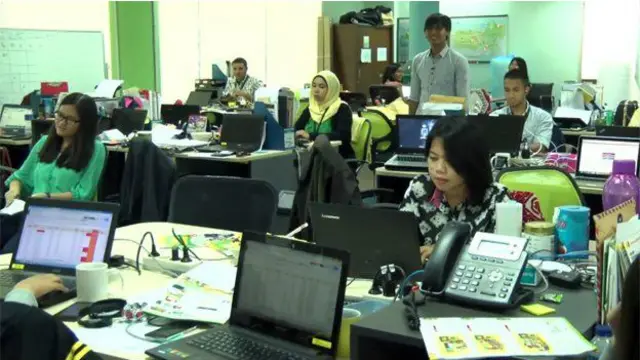 Menurut Aldi, tak perlu jadi bos untuk membuat perubahan positif