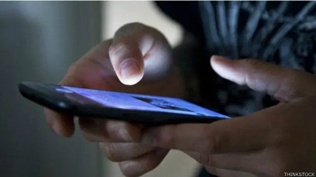 یہ ایپ اسی وقت کا کرے گی جب اس کے کیمرے کے سامنے انسانی چہرے آئیں گے