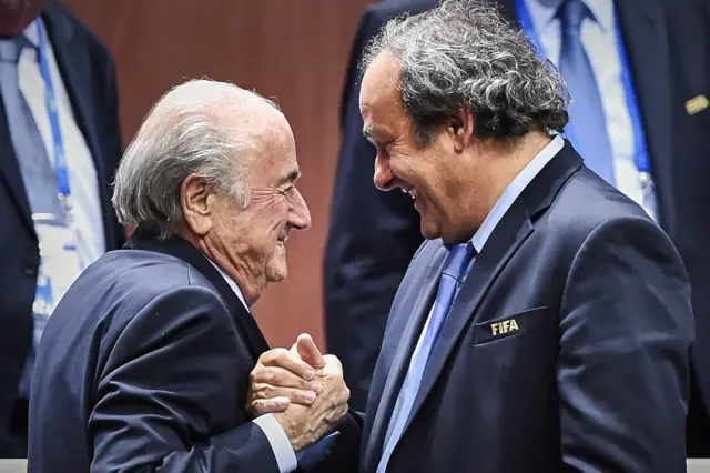 پلیٹینی نے سنہ 1999 اور 2002 میں سیپ بلیٹر کے تکنیکی مشیر کے طور پر کام کیا تھا، لیکن انہیں پیسے نو برس بعد ادا کیے گئے