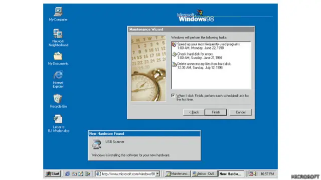Imagen de la navegación con el Windows 98 de Microsoft, lanzado en 1998