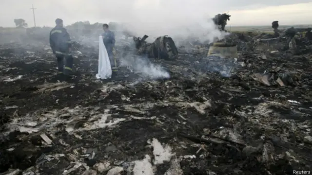 На месте крушения малайзийского "Боинга"