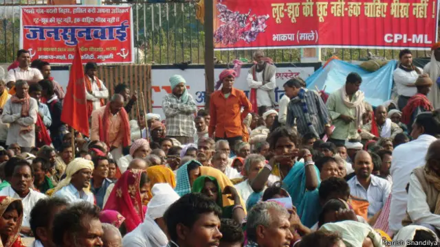 सीपीआई (एमएल) की एक जनसुनवाई