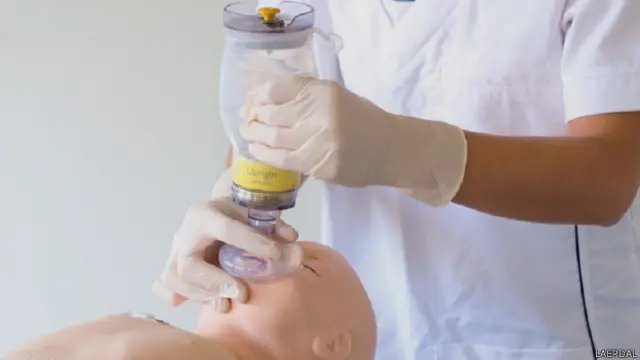 Uno de cada 10 niños tienen problemas para respirar al nacer.