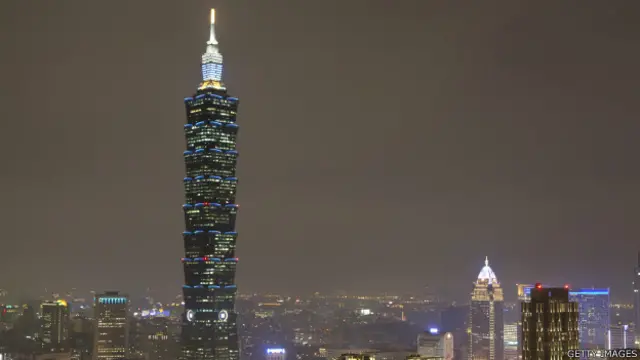 台湾第一高、世界第九高楼台北101。