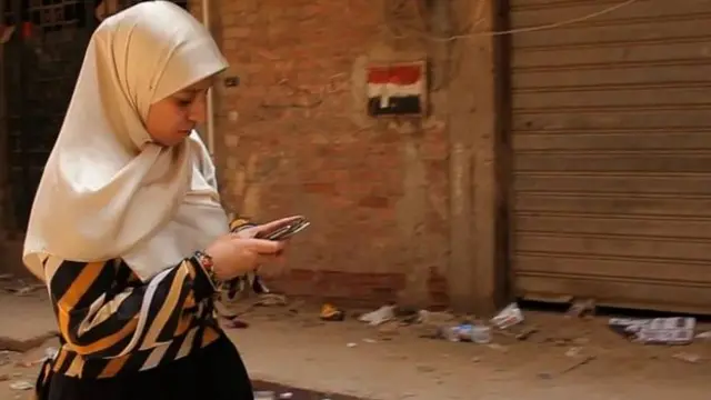 حجاب کرنے کے باوجود مجھے اپنے مالک مکان سے بہت سی مشکلات کا سامنا ہے: مائی عبدالغنی