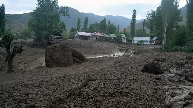 Давлатбек Давлатов