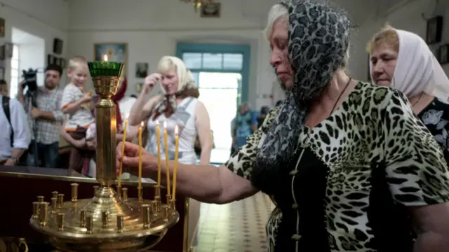 پیش نویس قطعنامه در حالی مطرح شد که به تازگی مراسم یادبود اولین سالگرد آن فاجعه هوایی در مالزی، استرالیا و هلند برگزار شده بود