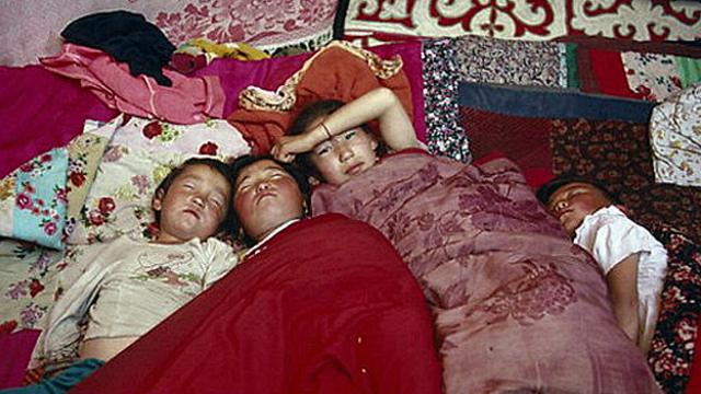 Crianças cazaquesbet360Kalachi 