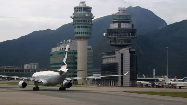 Bandara Hong Kong