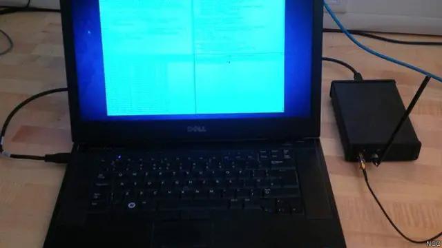 Computadora de la compañía inglesa de investigación de seguridad NCC