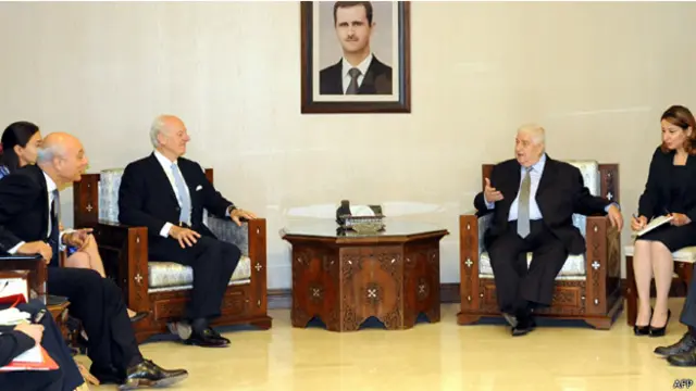 التقى دي مستورا الخميس بوزير الخارجية السوري