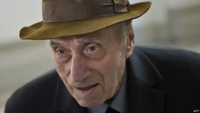 Александру Вишинеску