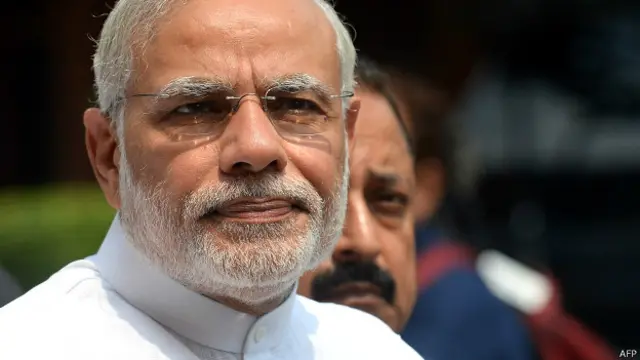 नरेंद्र मोदी