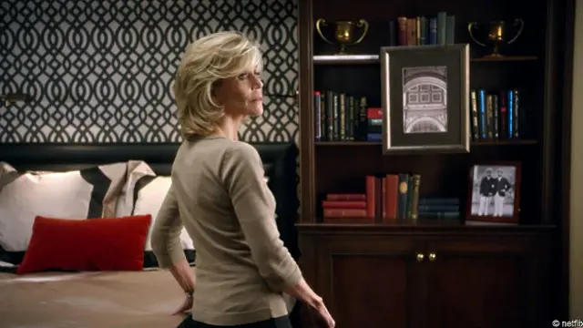 Комедійний серіал "Грейс і Френкі" на каналі Netflix порушує табу, зображуючи секс у похилому віці