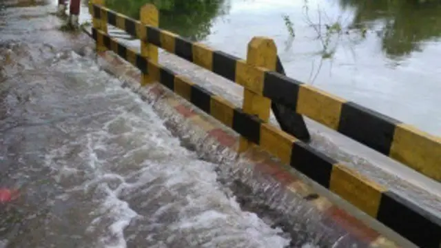 အစိုးရ အနေနဲ့ ဘယ်လို တာဝန်ယူ တာဝန်ခံ ဖို့ လိုအပ် သလဲ 