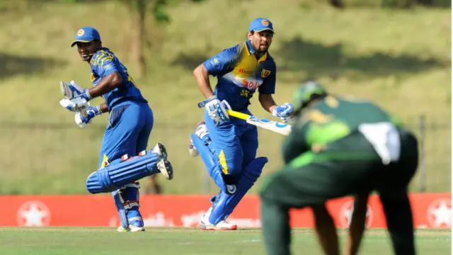 ہمبنٹوٹا کے میدان پر دلشان اور کوشل پریرا نے پہلی وکٹ کی شراکت میں ریکارڈ 164 رنز بنائے 