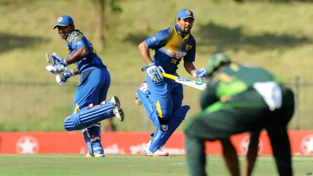 ہمبنٹوٹا میں کھیلے جانے والے پانچویں اور آخری ایک روز میچ میں سری لنکا نے دلشان اور کوشل پریرا کی عمدہ 164 رنز کی شراکت کی بدولت 368 رنز بنائے۔