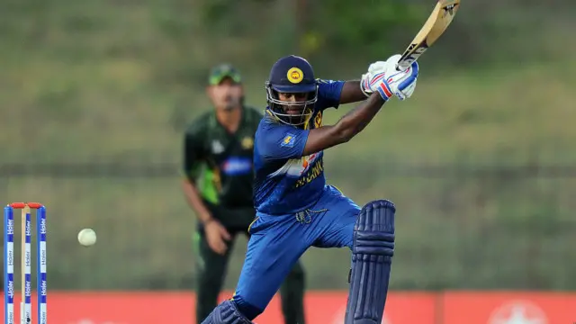 کپتان میتھیوز نے سیریز کی شکست کا غصہ پاکستانی بولرز پر خوب اتارا