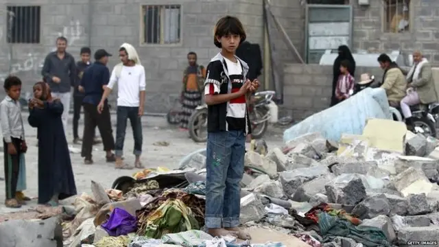 قتل 1693 مدنيا على الأقل في القتال في اليمن، وأصيب نحو 4 آلاف شخص