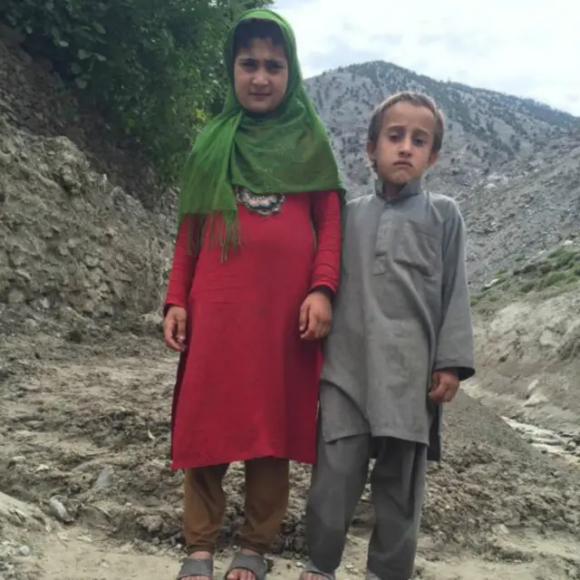 ماہم اور فیض کا گھر بھی سیلاب سے بری طرح متاثر ہوا۔