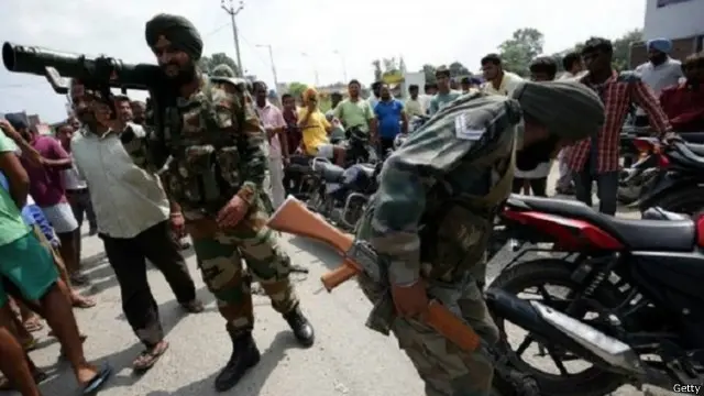 جرى الدفع بتعزيزات من القوات الهندية إلى المنطقة بعد الهجوم