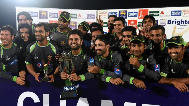 پاکستان نے سری لنکا کو ون ڈے سیریز میں شکست دے کر آٹھویں اور آخری ٹیم کے طور پر چیمپئنز ٹرافی کے لیے کوالیفائی کیا ہے