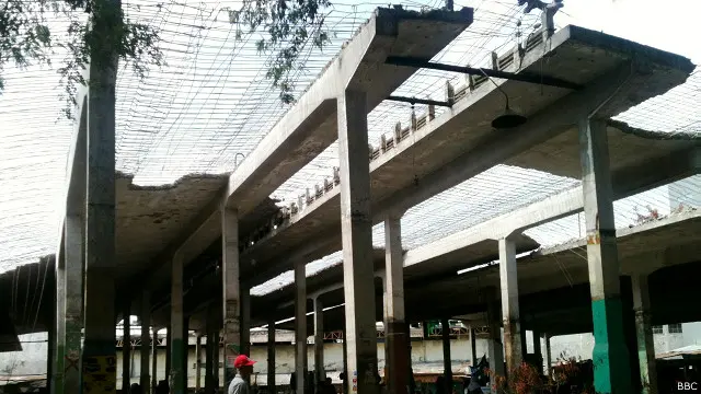 Masalah pembongkaran Pasar Terongan telah dilaporkan ke Wali Kota Semarang, dan kemudian pembongkaran itu untuk sementara dihentikan, menyusul adanya penelitian terakhir yang mengukuhkan bahwa bangunan pasar itu termasuk bangunan cagar budaya