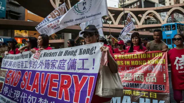 香港外籍家佣参与劳动节游行(1/5/2015)